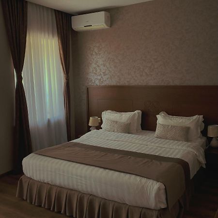 Old Metekhi Hotel Tbilisi Exterior foto